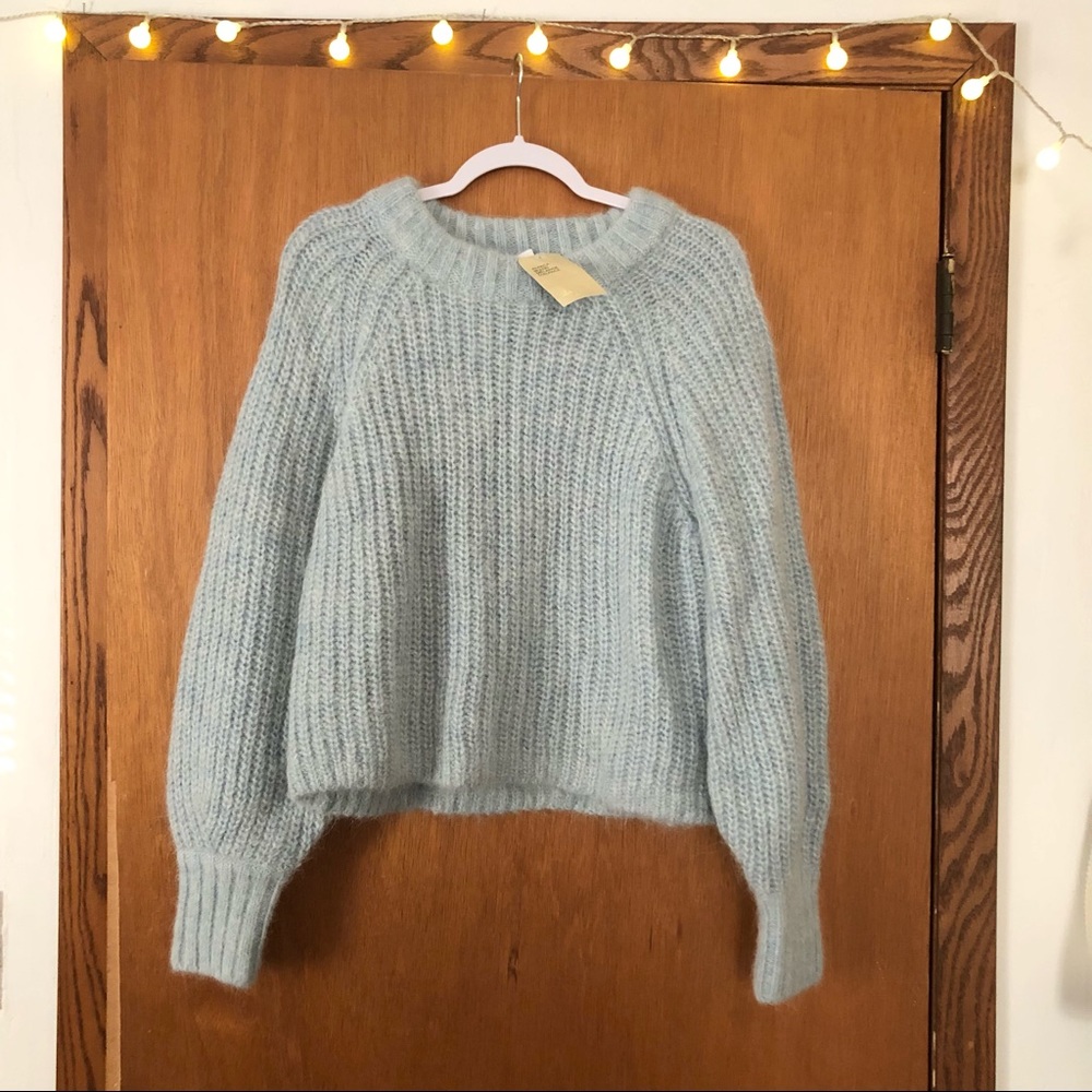 NEW W/O TAGS H&M Alpaca blend chunky knit blue cropped crewneck sweater Size L